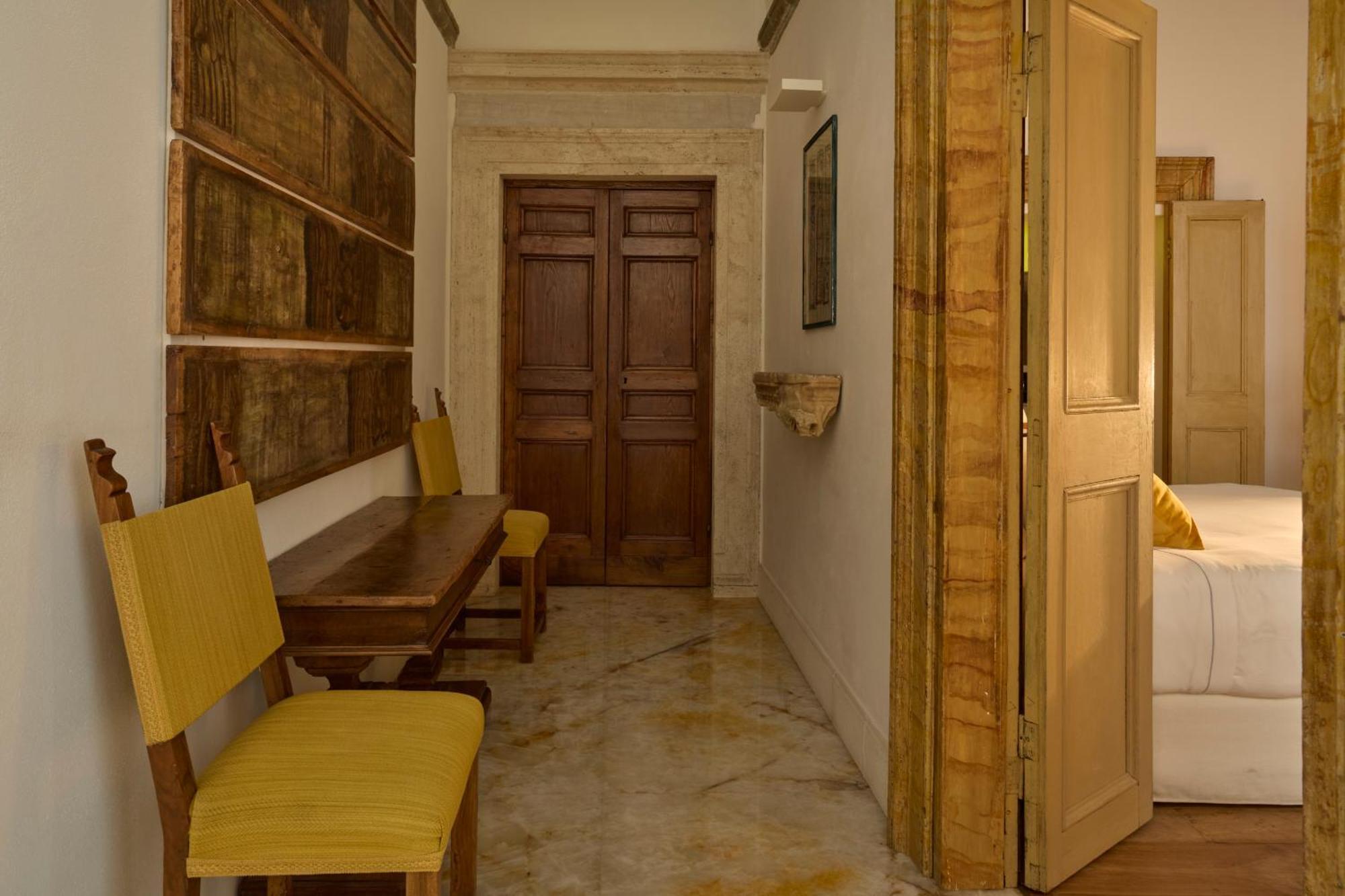 רומא Palazzo Delle Pietre - Luxury Apartments מראה חיצוני תמונה