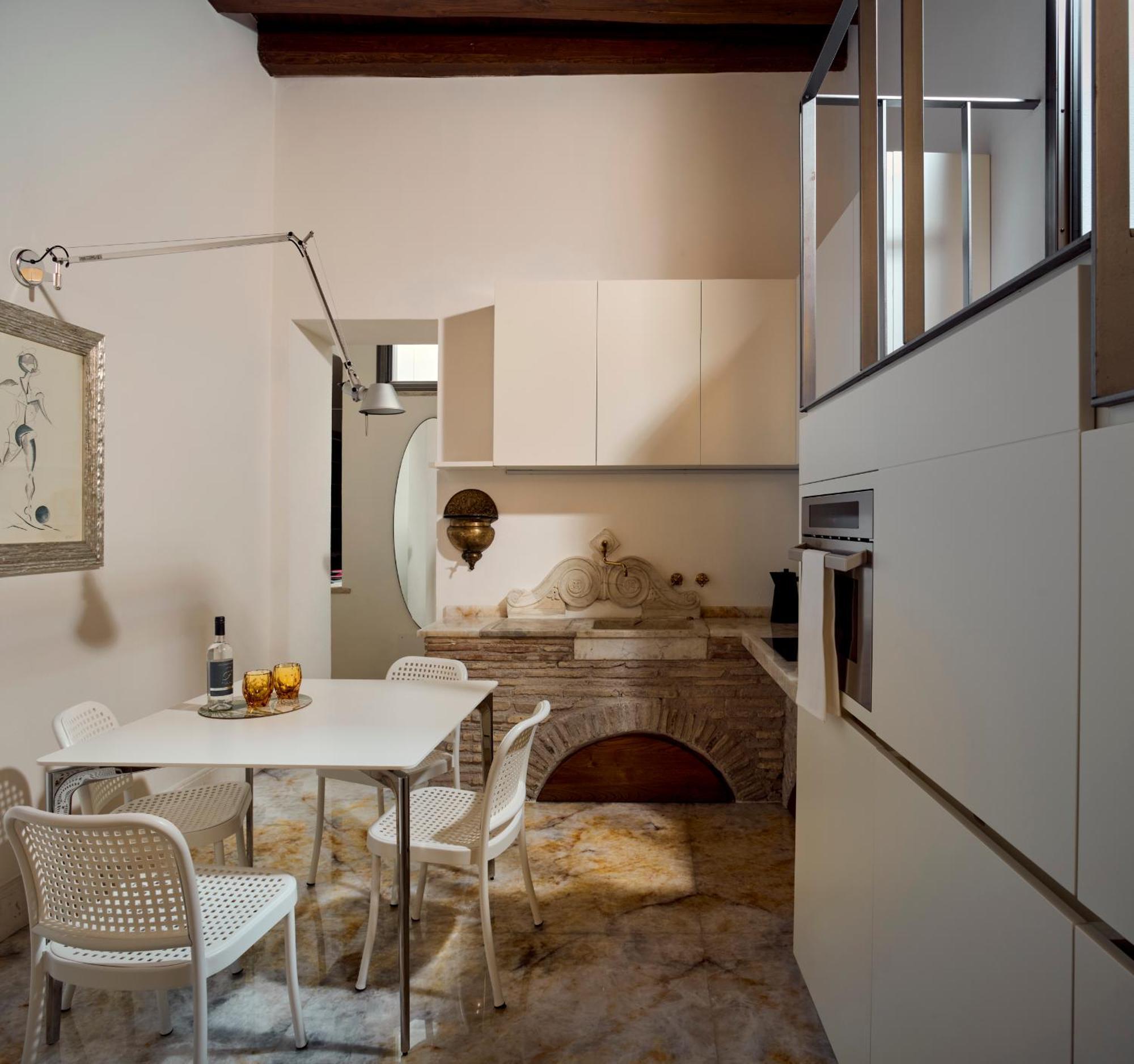 רומא Palazzo Delle Pietre - Luxury Apartments מראה חיצוני תמונה